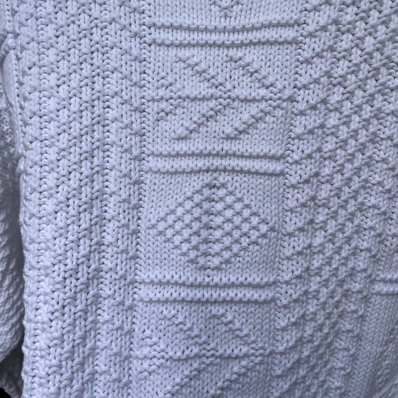 Vintage Textured White Knit Sweater 80s Minimalist Classic - Picture 2 of 3